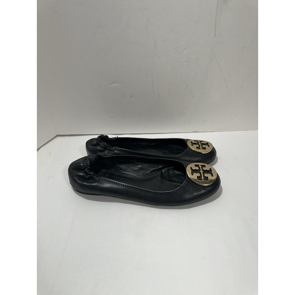TORY BURCH Reva Ballet Flats Black Gold Medallion Logo‎ Sz 7.5 See Pictures